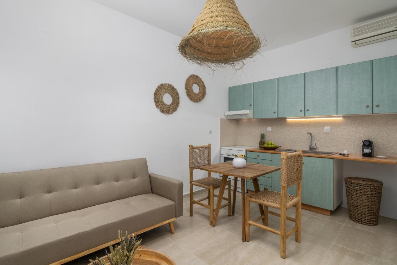 Kallia'S Suites Milos Adamantas  Exteriér fotografie